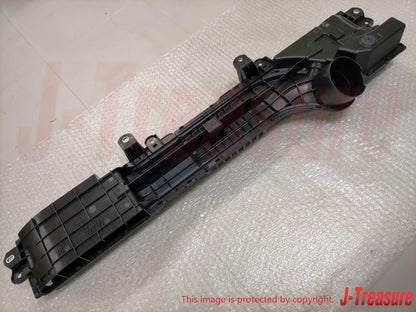 TOYOTA Corolla SE Hatchback Genuine Engine Air Intake Inlet Hose 17751-24010 OEM