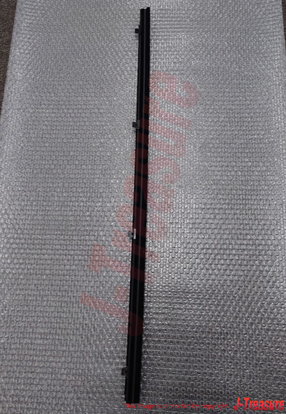 TOYOTA 4RUNNER RN80 89-95 Genuine F/Door Glass Outer Weatherstrip RH & LH Set