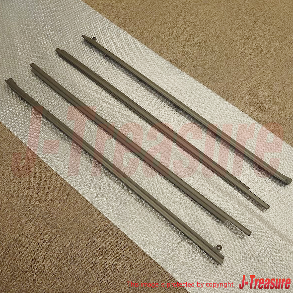 TOYOTA LAND CRUISER PRADO GRJ125 Genuine F/Door & Quarter Belt Moulding RH & LH