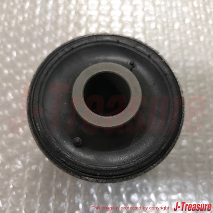 TOYOTA LEXUS LS430 UCF30 2001-2006 Genuine Lower Arm Bush No.2 48655-50012 OEM