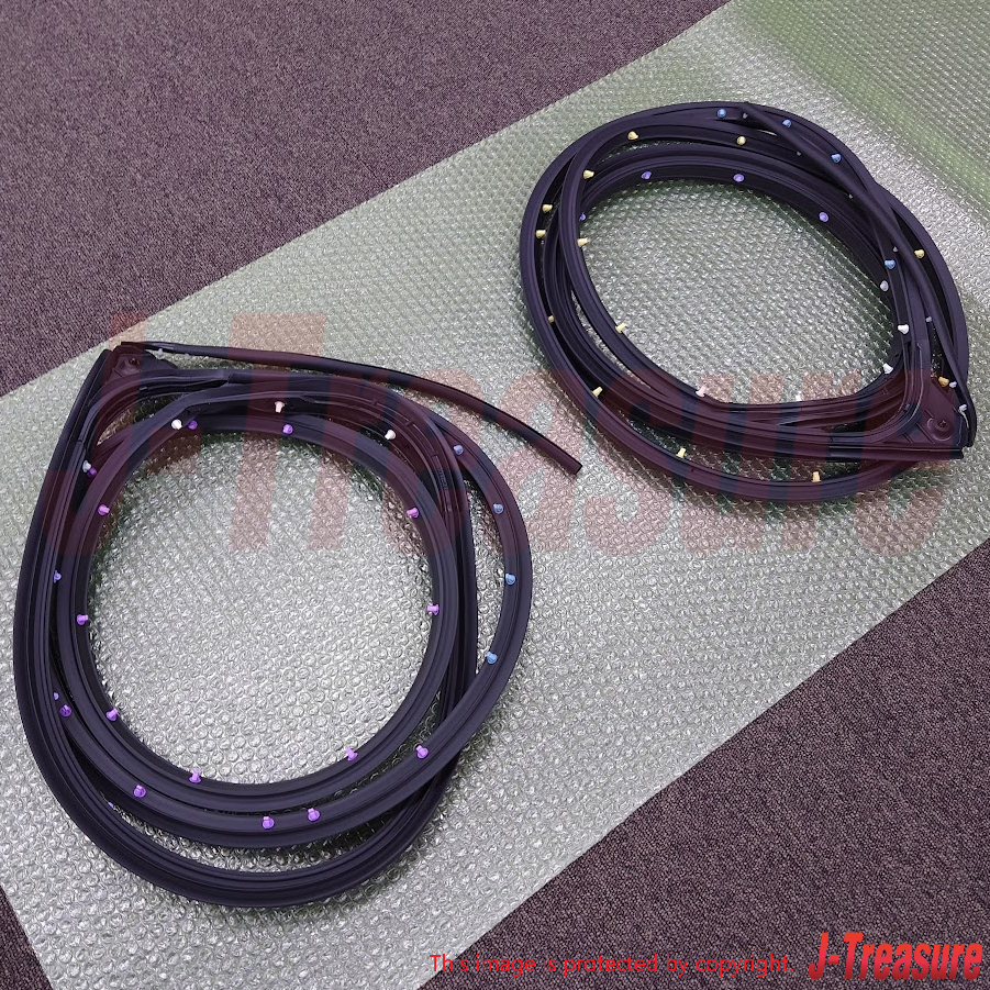 MITSUBISHI LANCER EVO 10 08-15 Genuine RR Door Opening Otr Weatherstrip RH & LH