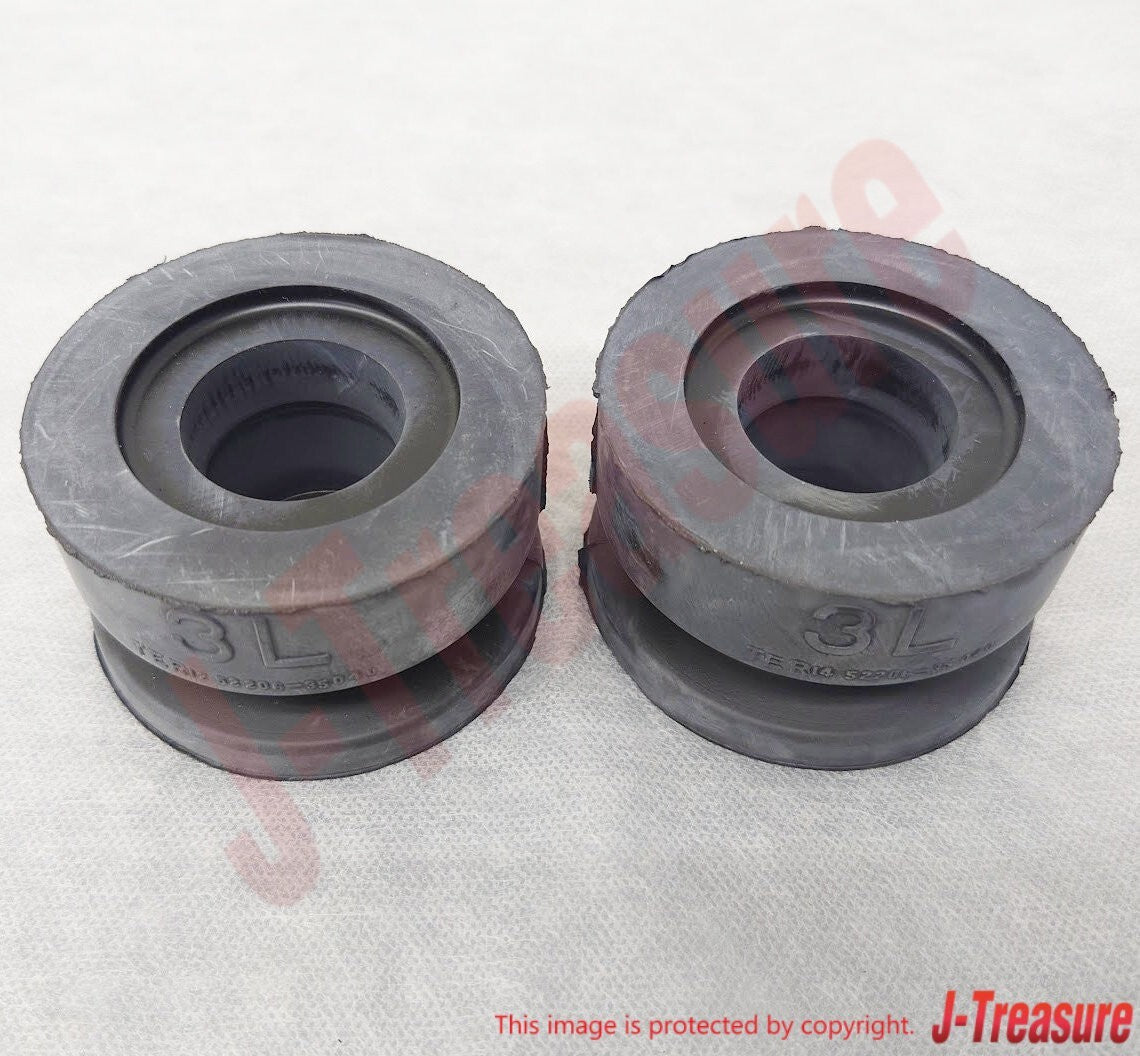 TOYOTA LAND CRUISER PRADO GRJ120 03-09 Genuine No.3 Lower Cab Mounting x2 set RL