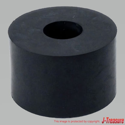 NISSAN SUNNY TRUCK B110 Genuine Rear Stabilizer Rubber Bush 56125-18100 x8 OEM