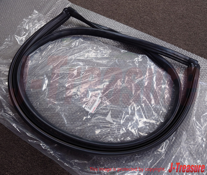 TOYOTA LAND CRUISER FZJ80 91-97 Genuine Windshield Weatherstrip 56121-60100 OEM