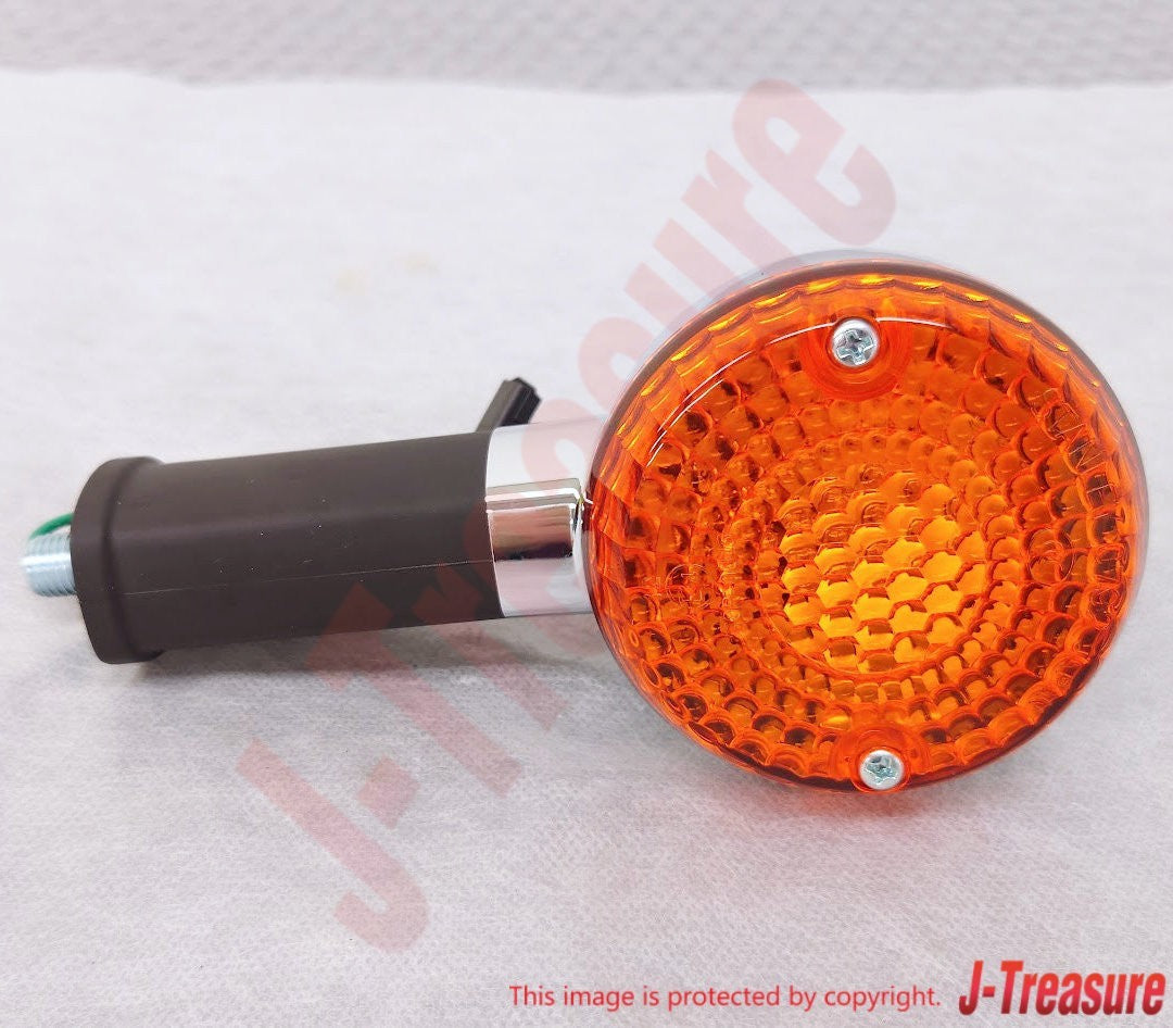 KAWASAKI VN900 VULCAN 900 CLASSIC 06-17 Genuine Rr/Signal Lamp Assy RH or LH OEM