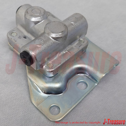 TOYOTA RAV4 CLA20 2001-2005 Genuine Clutch Accumulator Assy 31490-28110 OEM