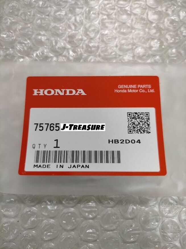 HONDA CIVIC TYPE-R EK9 EK4 3D 4D 96-00 Genuine Rear "CIVIC" Emblem Badge OEM