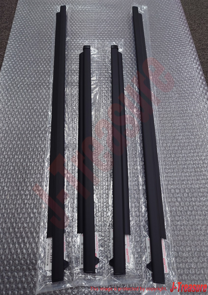 TOYOTA 4RUNNER 96-02 Genuine F/R Door Glass Outer Weatherstrip Assy RH & LH Set