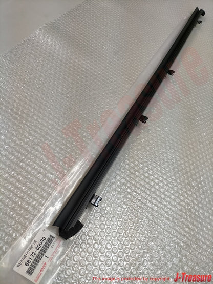 TOYOTA 4RUNNER '10-22 Genuine F & R Door Glass Inner Weatherstrip RH & LH Set