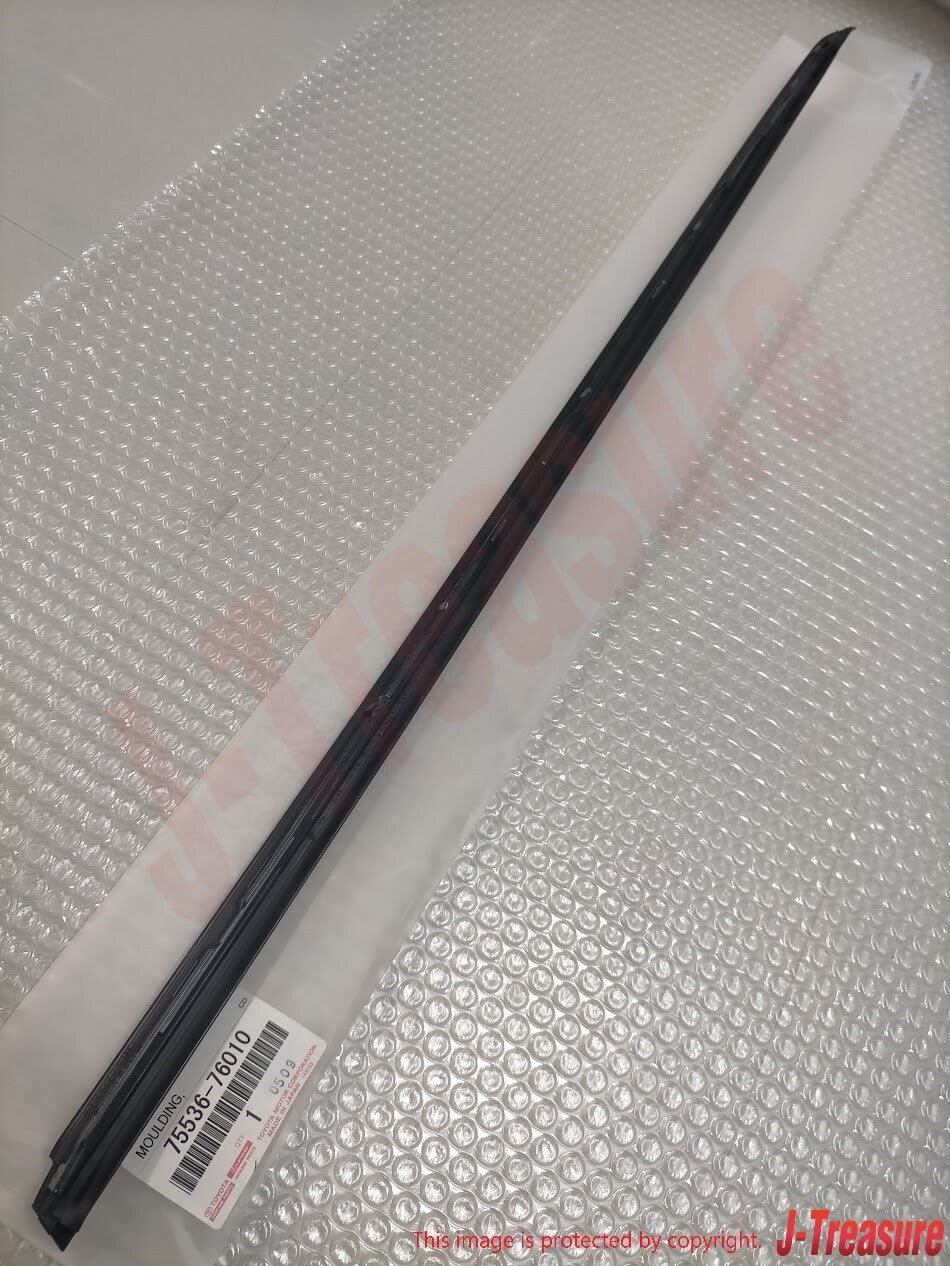 LEXUS CT200h ZWA10 11-17 Genuine Outside Windshield Moulding RH & LH Set OEM