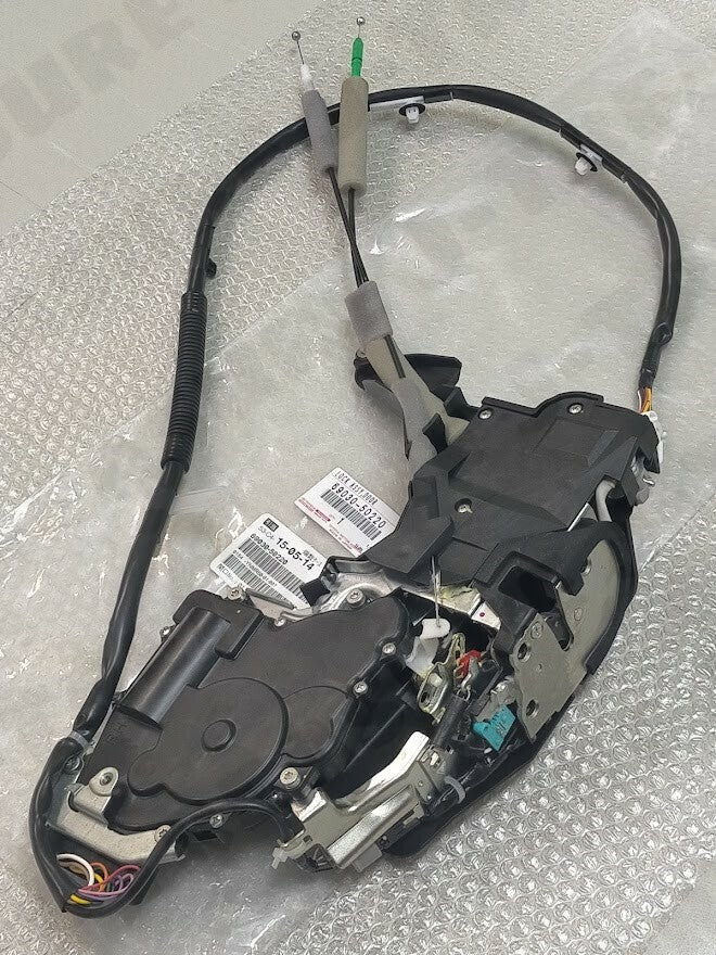 TOYOTA CELSIOR UCF3# Genuine Door Lock Actuator With Motor RH 69030-50220 OEM