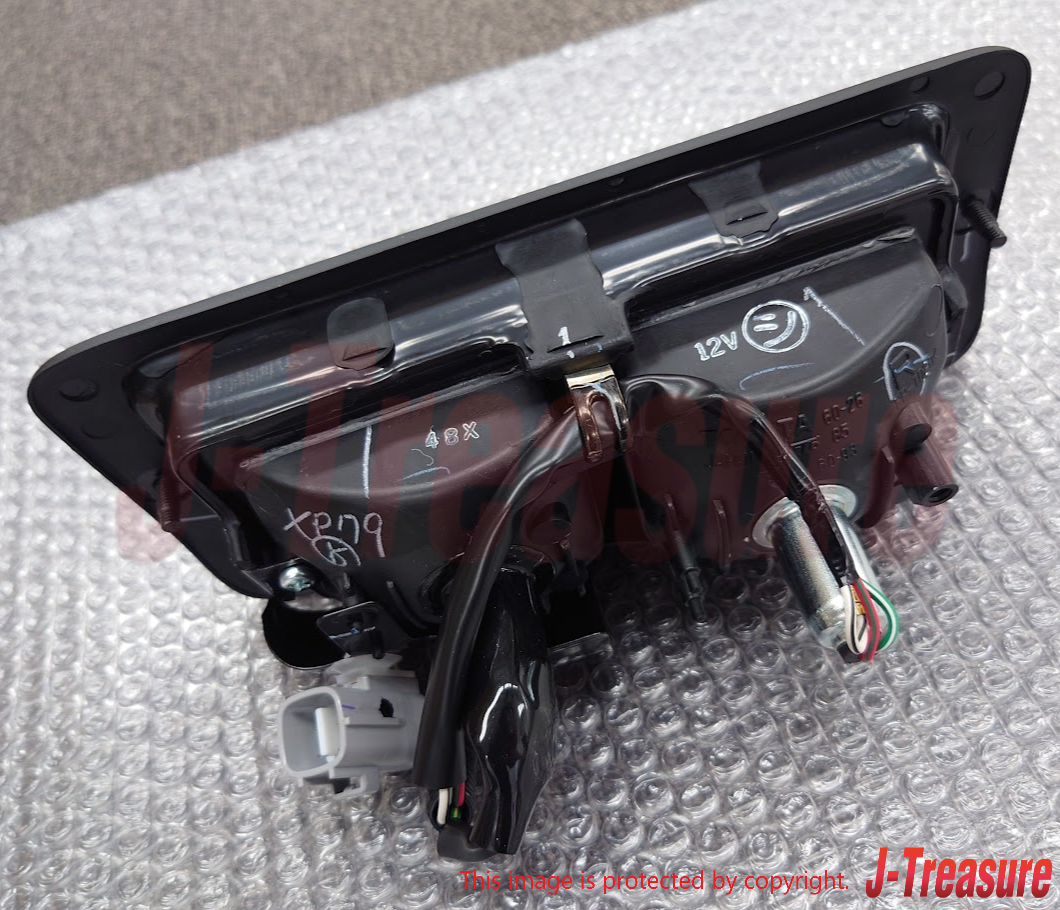 TOYOTA LAND CRUISER 70 Genuine Rear Bumper Combination Lamp Assy Right Side OEM