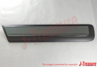 TOYOTA LAND CRUISER FZJ80 '95-04 Genuine Quarter Outside Moulding RH & LH Set