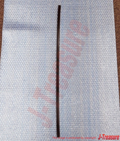 TOYOTA LAND CRUISER UZJ100 '98-07 Genuine Windshield O/S Upr & Side Moulding Set