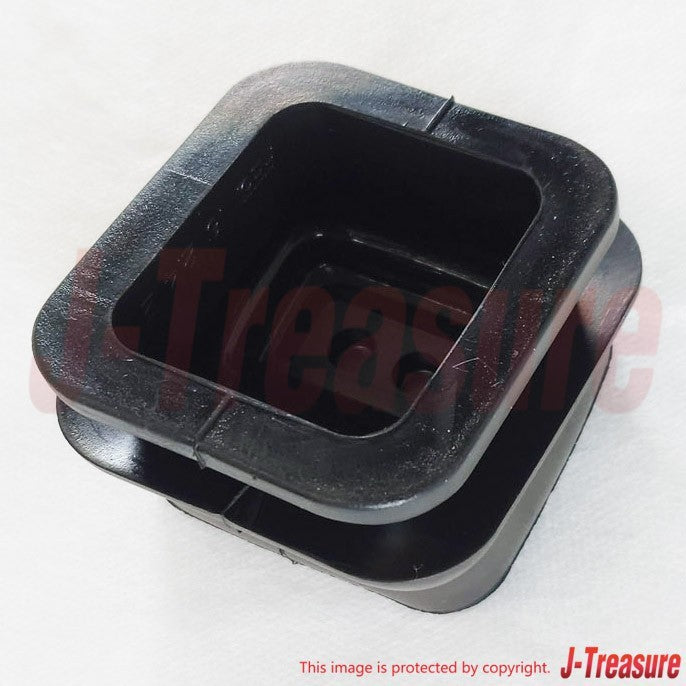 MAZDA MX-5 MIATA NA NB 95-05 Genuine Clutch Fork Dust Cover FE51-16-214A OEM
