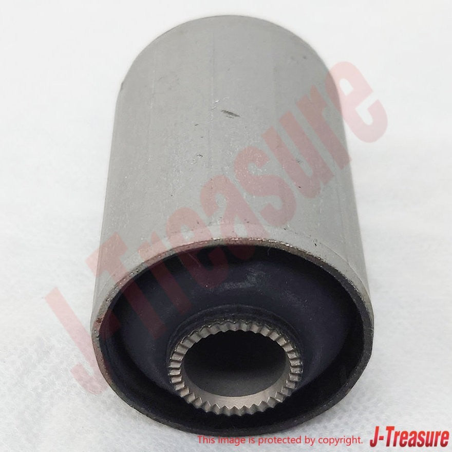 TOYOTA HIACE KDH200 Genuine Bush For Rear Spring Leaf NO.2 90389-14060 OEM