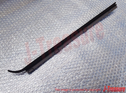 TOYOTA LAND CRUISER FJ40 '81-83 Genuine Fr/Door Glass W/strip In Out R & L Set
