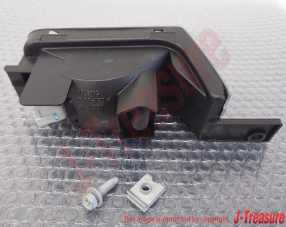 NISSAN SKYLINE GT-R BNR34 Early Model Genuine Backup Lamp Reverse Light RH OEM