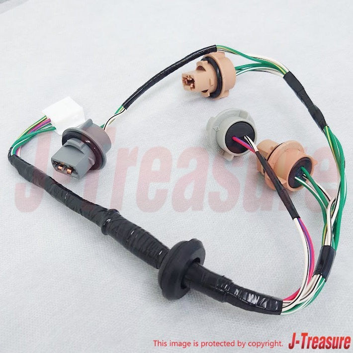 TOYOTA SUPRA JZA80 97-98 Genuine Tail Light Socket Harness 81555-14700 x2 Set