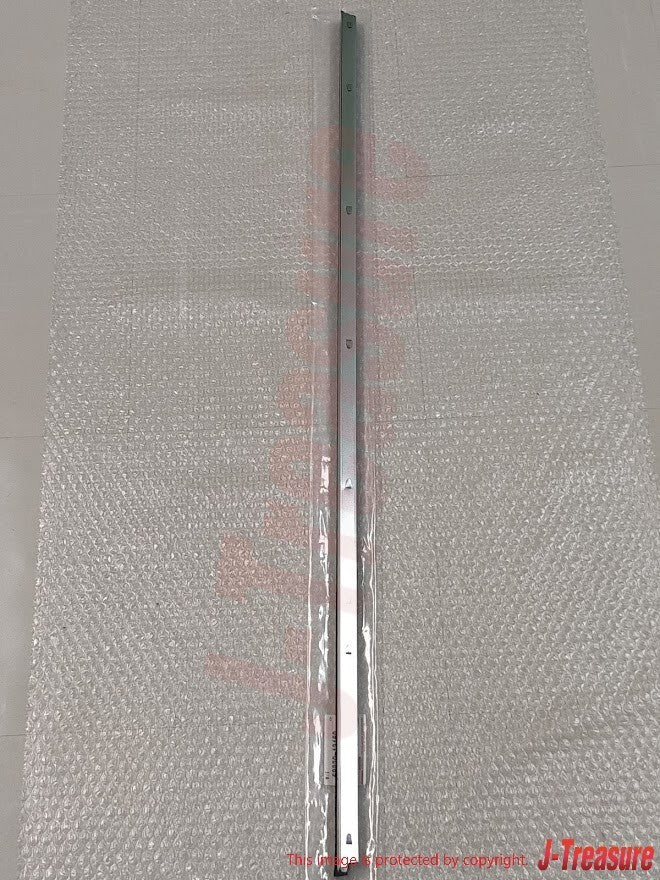 TOYOTA LEVIN TRUENO AE86 Genuine Front Door Glass Inner Weather Strip Set OEM