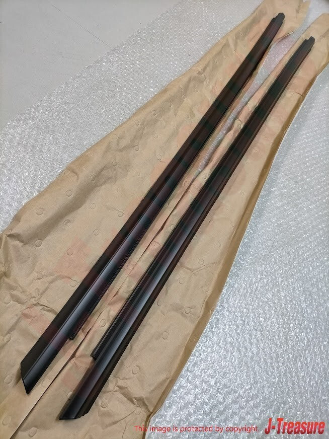 NISSAN GT-R GTR R35 Genuine Front Door Outside Molding Assembly RH & LH Set OEM