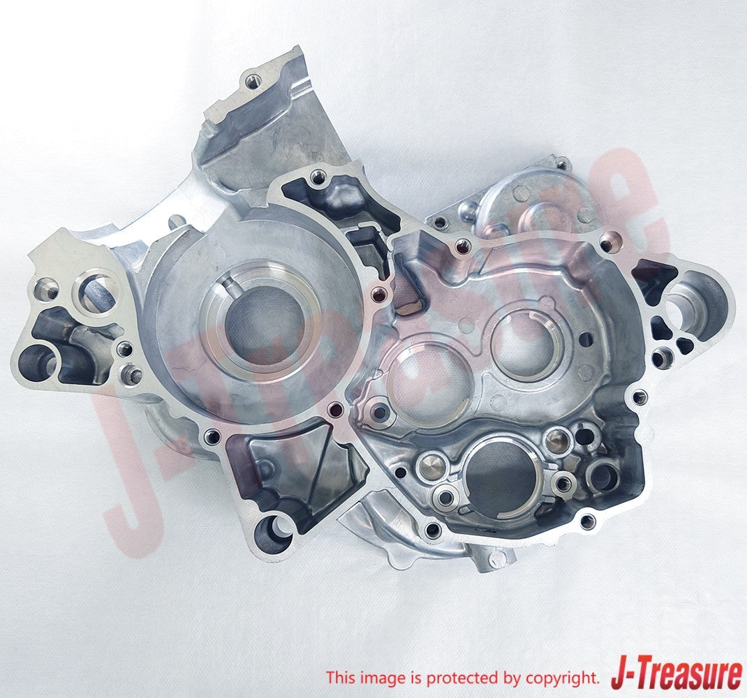 YAMAHA YZ125 '22-26 YZ125X '23-26 Genuine Crankcase No.2 B4X-15121-00-00 OEM