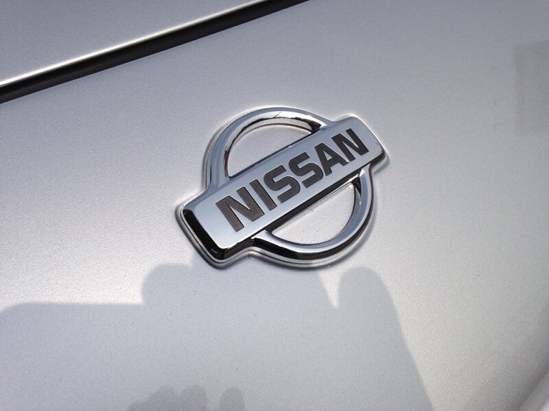 NISSAN 180SX 240SX S13 89-94 MAXIMA 95-96 SENTRA 95-98 Genuine Front Emblem OEM