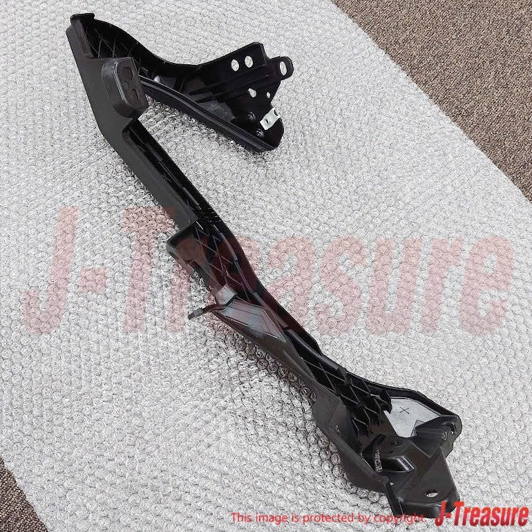 SUBARU BRZ ZC6 2013-2016 Genuine Front Bumper Corner Bracket Right 57707CA002