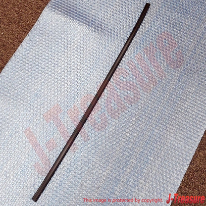 TOYOTA LAND CRUISER UZJ100 '98-07 Genuine Windshield O/S Upr & Side Moulding Set