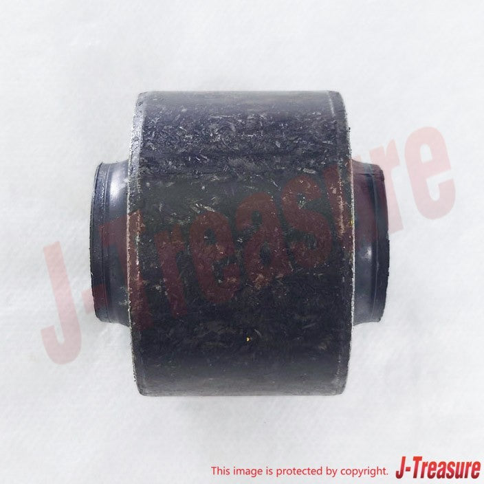 TOYOTA LAND CRUISER KZJ7# '94-95 Genuine Trailing Arm Bush Sub Assy No.2 OEM