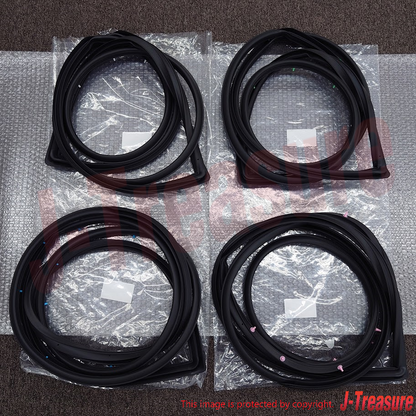 TOYOTA LAND CRUISER KZJ78 Genuine Front & Rear Door Weatherstrip RH LH Set OEM