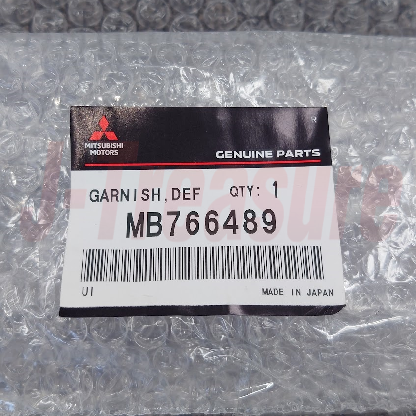 MITSUBISHI 3000GT Z1#A 1991-1999 Genuine Defroster Grille LH MB766489 OEM