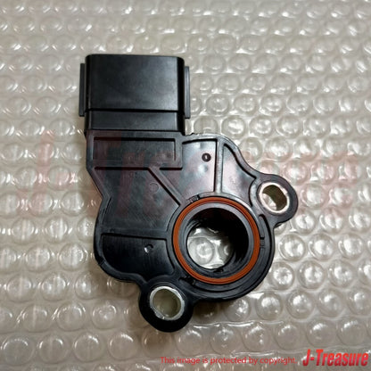 MAZDA MPV LW 2000-2001 Genuine Neutral Safety Inhibitor Switch FB02-21-444B OEM