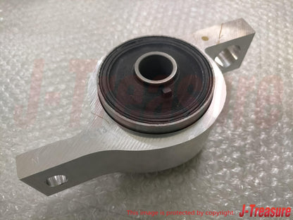 TOYOTA LEXUS GS F 16-20 RC F 15-21 Genuine Lower Control Arm Bushing RH & LH OEM