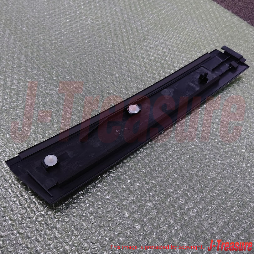 NISSAN SKYLINE GT-R BNR34 98-02 Genuine Lock Pillar Finisher LH 76891-AA100 OEM
