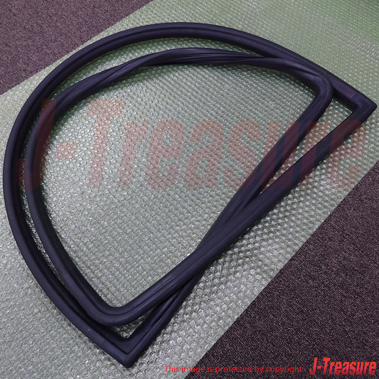 TOYOTA STARLET KP60 KP61 81-84 Genuine Front Window Weatherstrip 56121-10110 OEM
