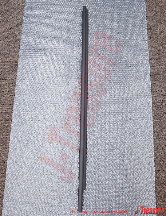 TOYOTA LAND CRUISER PRADO GRJ125 Genuine F/Door & Quarter Belt Moulding RH & LH