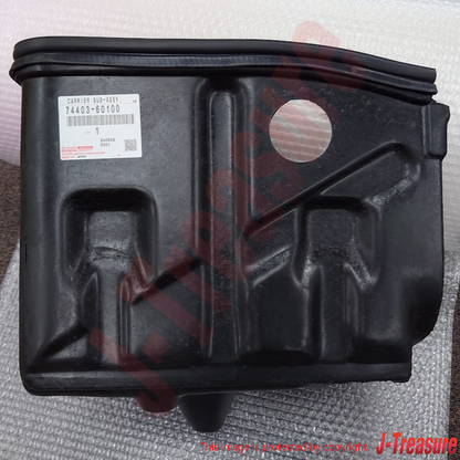 TOYOTA LAND CRUISER FJ80 91-93 Genuine Battery Carrier Tray RH 74403-60100 OEM