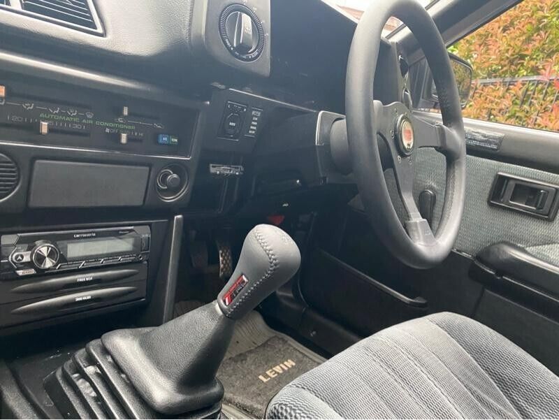 TOYOTA TRD Shift Knob M12 x 1.25 Leather Wrapped 5-Speed Black MS204-00004 OEM