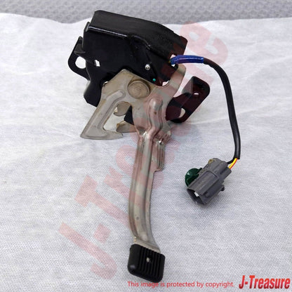 HONDA ACURA RSX DC5 2002-2006 Genuine Hood Lock Assy 74120-S6M-506 OEM