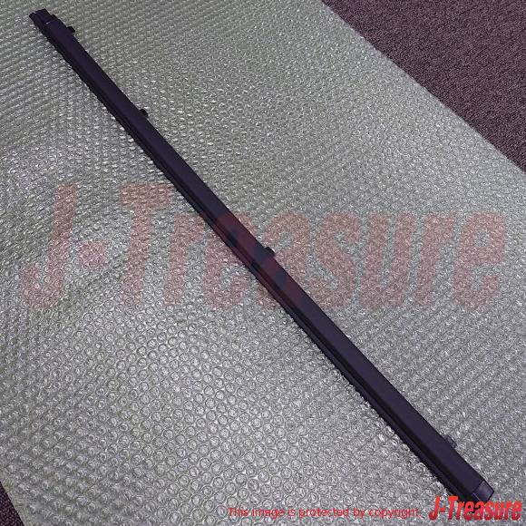 TOYOTA 4RUNNER VZN130 90-95 Genuine Fr/Door Glass Outer Weatherstrip RH & LH Set