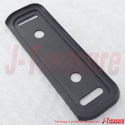 TOYOTA LAND CRUISER FJ40 1969-1974 Genuine Back Door Handle & Pad Set OEM