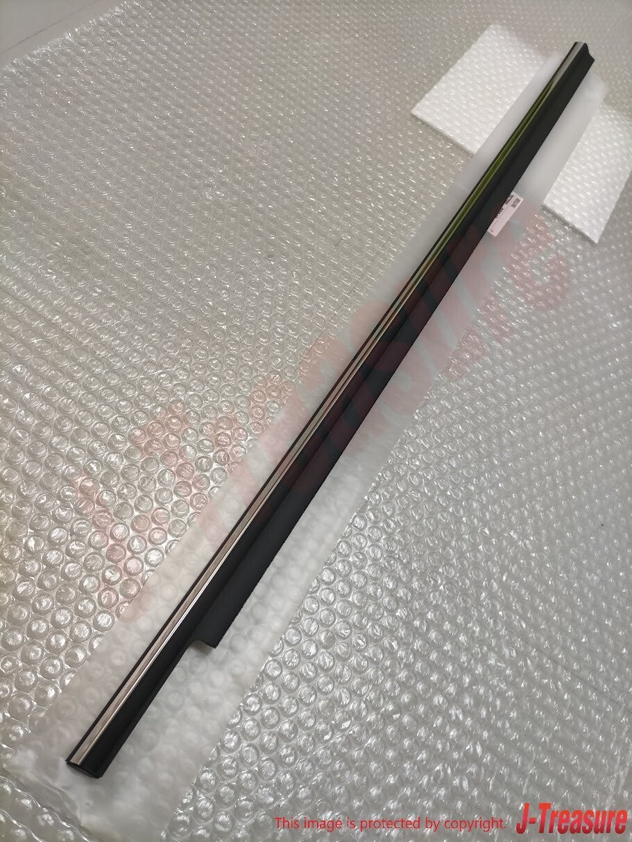 TOYOTA CAMRY MCV20 1997-2001 Genuine Rear Door Belt Moulding RH 75730-33040 OEM