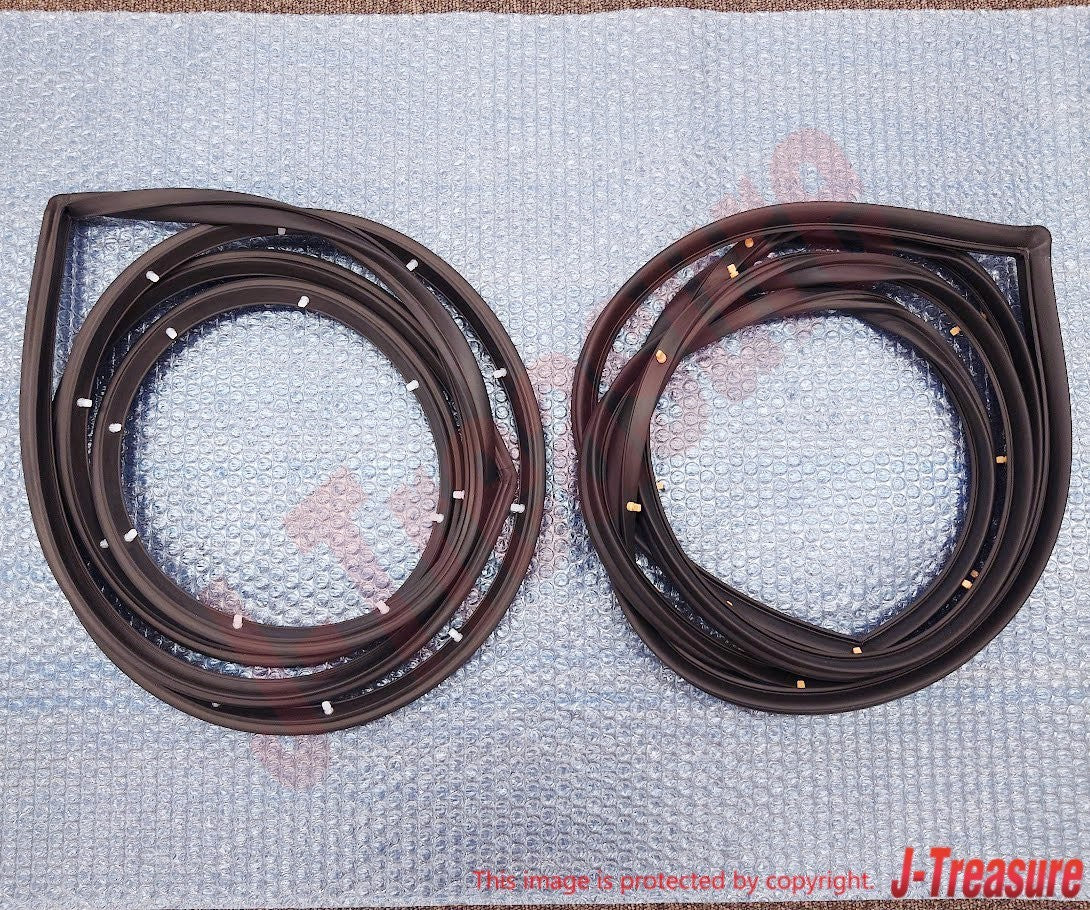 MAZDA RX-7 SAVANNA SA22C 79-85 Genuine Door Weatherstrip Seal RH & LH Set OEM