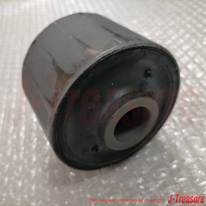 TOYOTA LEXUS LS430 UCF30 2001-2006 Genuine Lower Arm Bush No.2 48655-50012 OEM