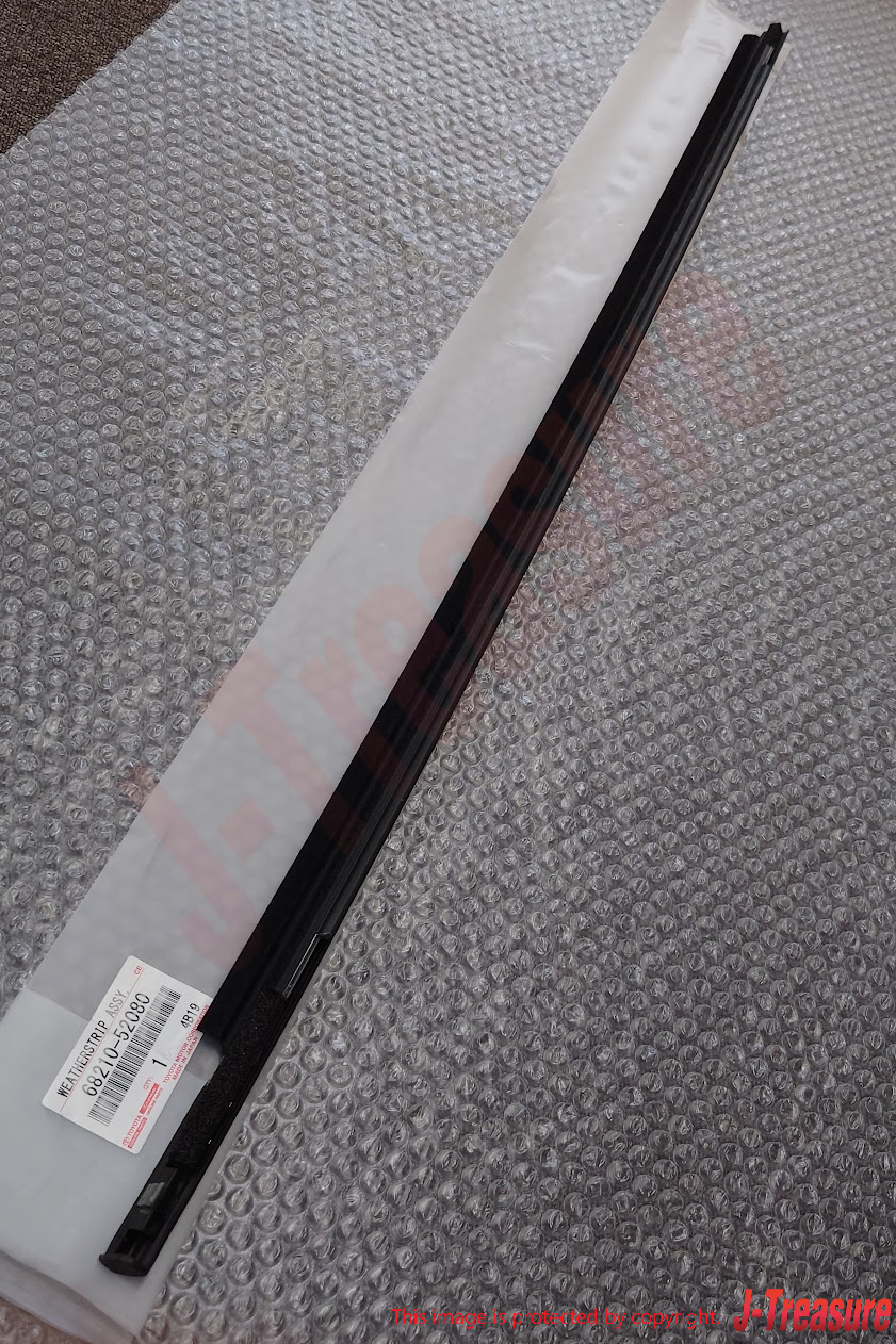 TOYOTA SCION xA NCP61 04-06 Genuine Front Door Glass Outer Weatherstrip LH OEM