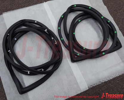 TOYOTA LAND CRUISER KZJ78 Genuine Rear Door Weatherstrip Right & Left set OEM