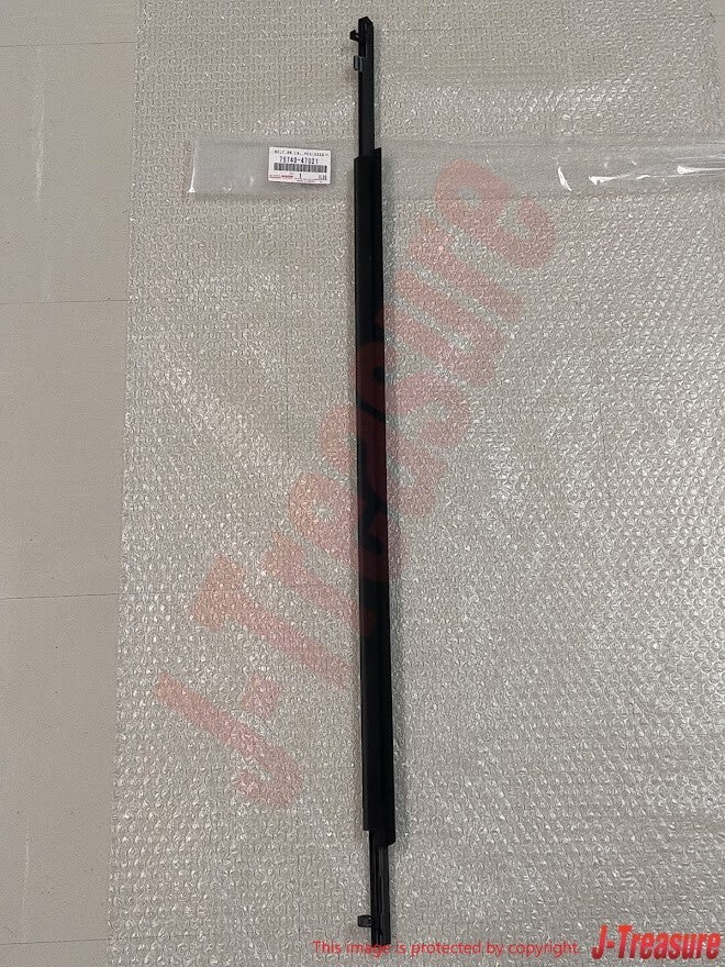 TOYOTA PRIUS 30 2010-2015 Genuine Door Belt Molding Weatherstrip Front Rear Set