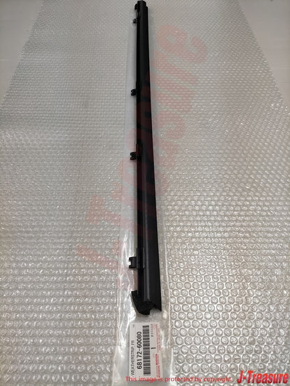TOYOTA 4RUNNER '10-22 Genuine F & R Door Glass Inner Weatherstrip RH & LH Set