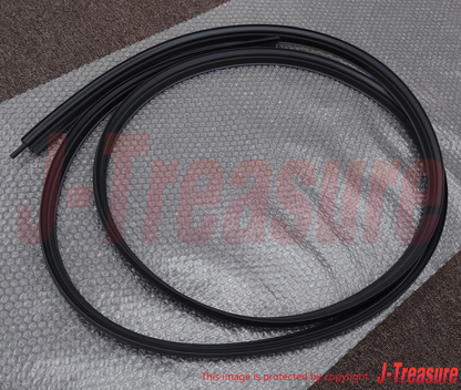 NISSAN 240SX S14 Genuine Trunk Lid Weatherstrip H4830-70T00 OEM